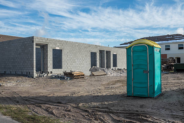 Best Portable toilet rental cost  in Brownlee Park, MI